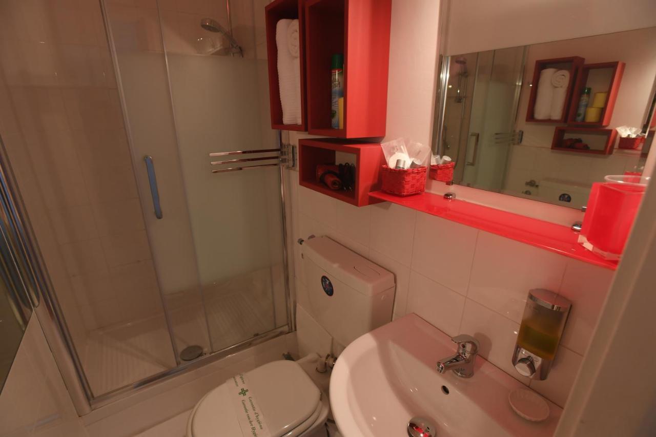 Apartmán A Casa Di Enza Řím Exteriér fotografie