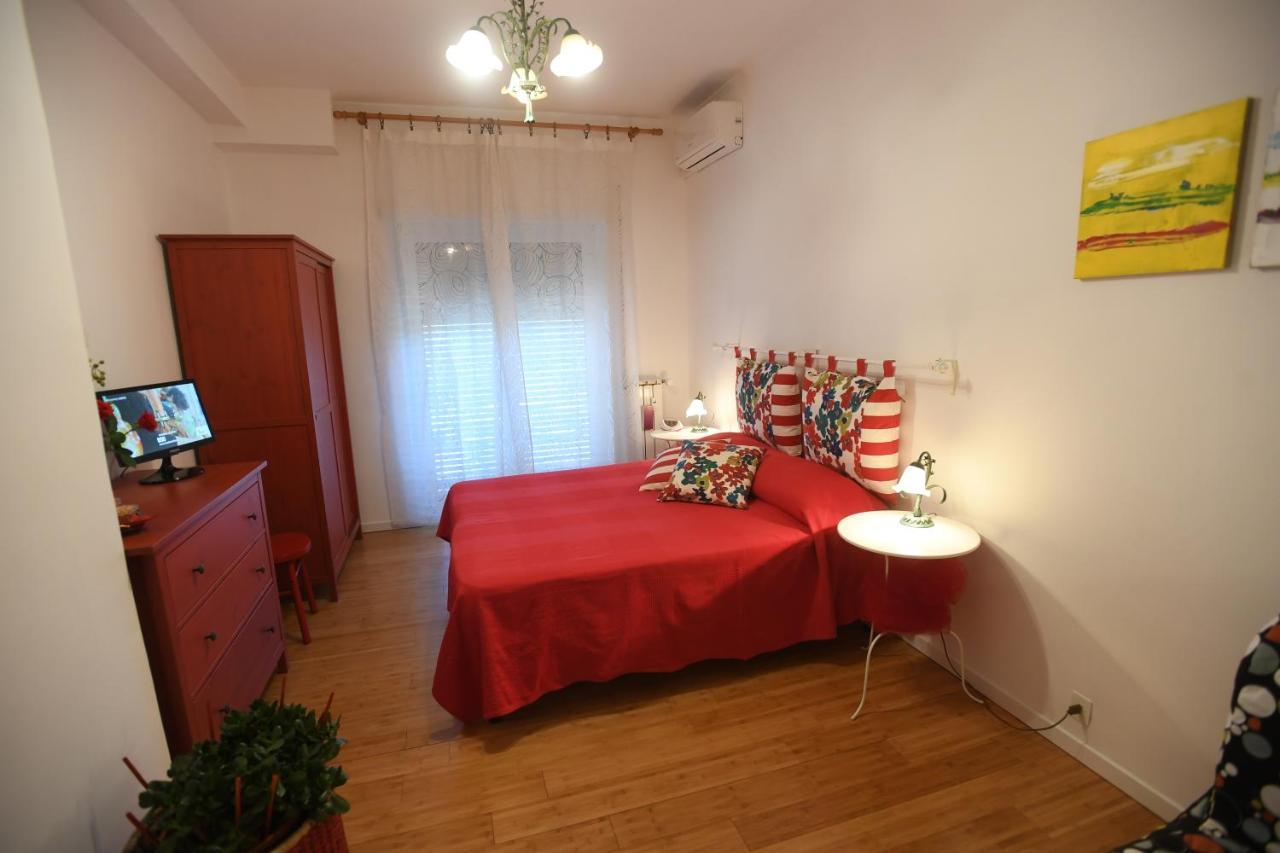 Apartmán A Casa Di Enza Řím Exteriér fotografie